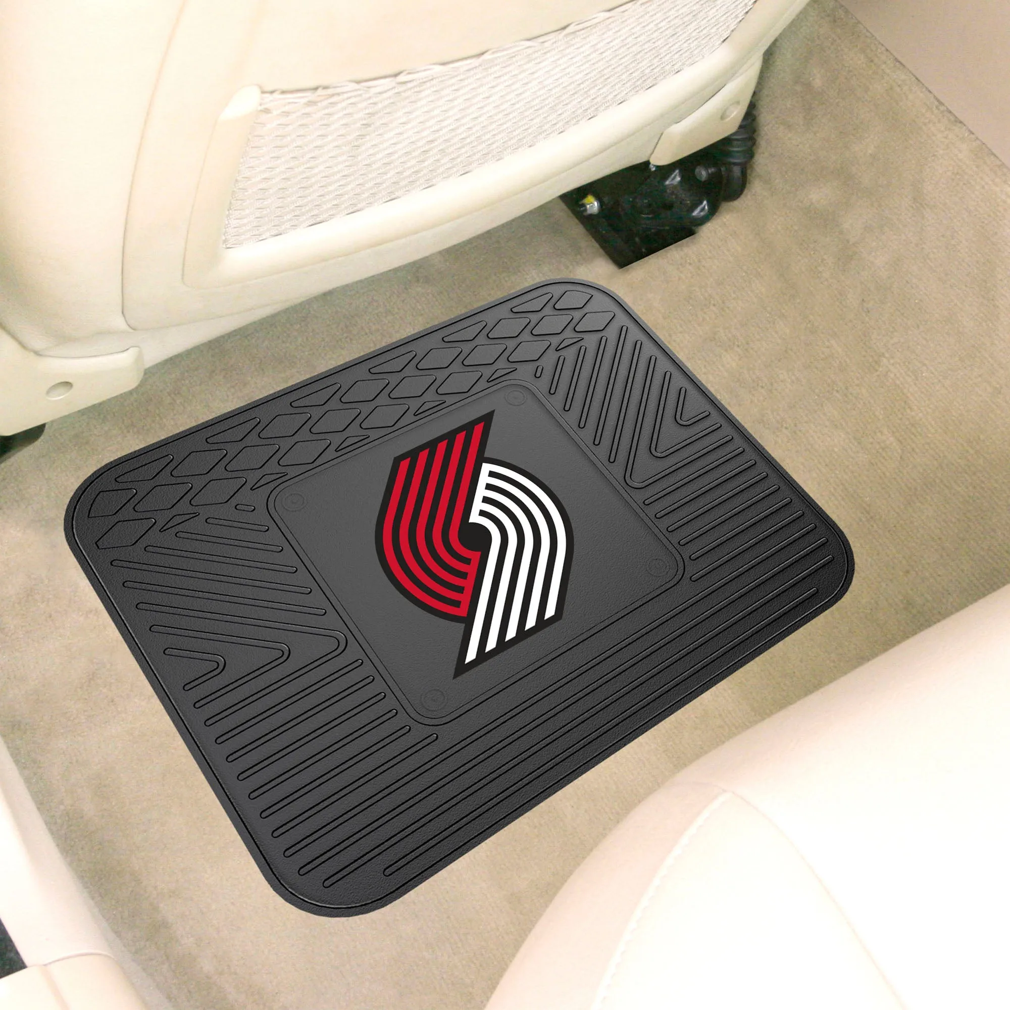 Fanmats Portland Trail Blazers Back Seat Car Utility Mat - 14" x 17"