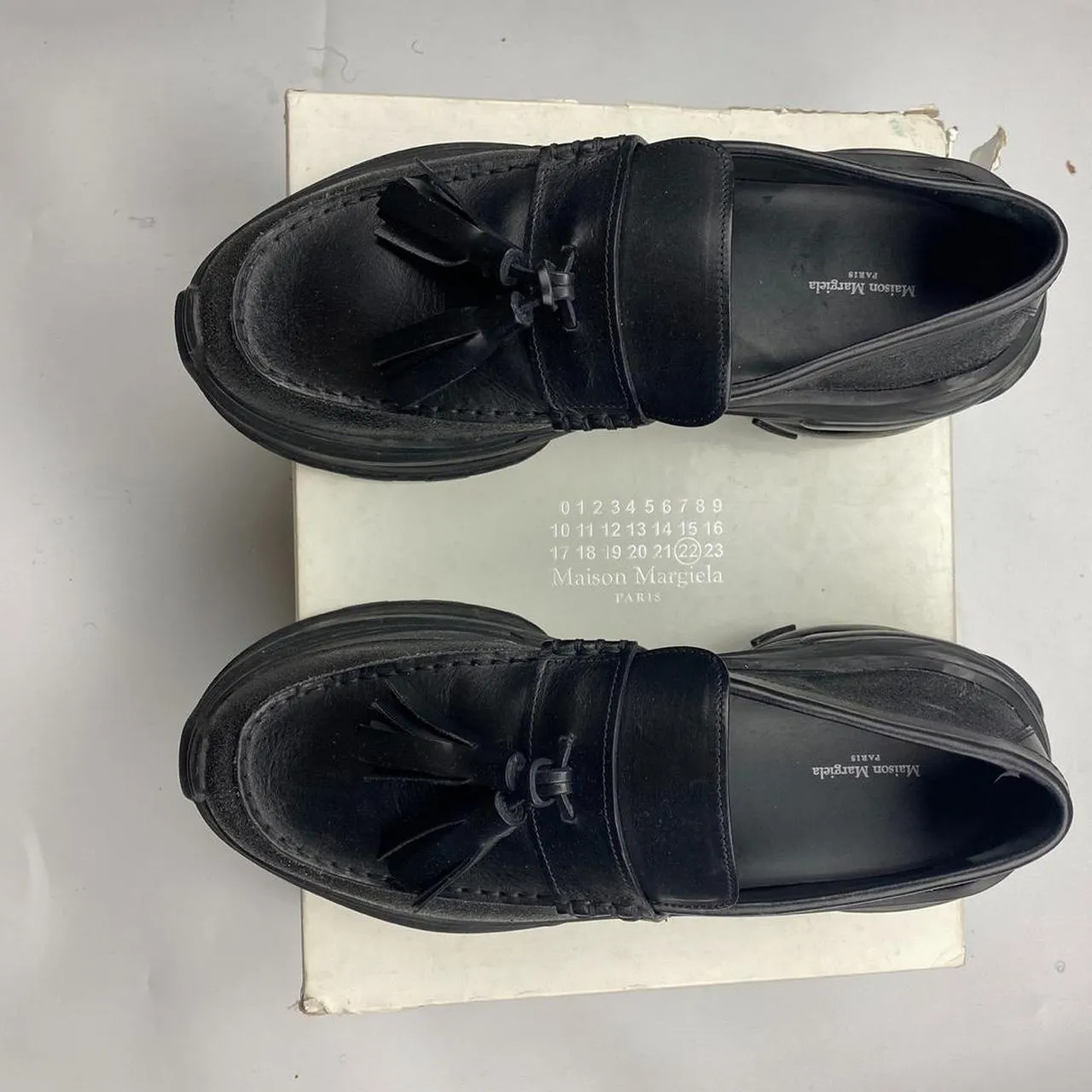 MAISON MARGIELA BLACK CROSS DERBYS