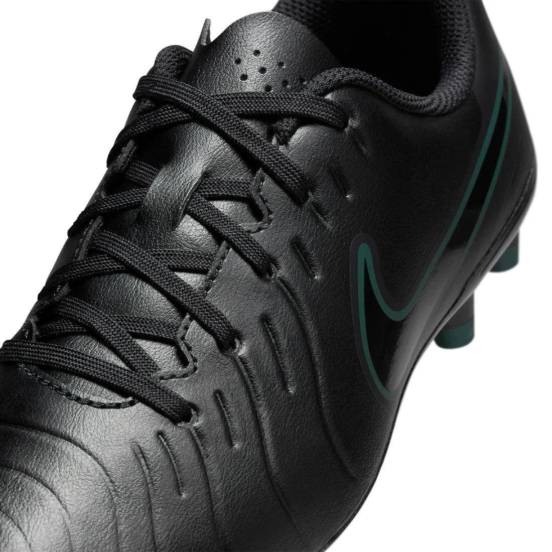 Nike Jr. Tiempo Legend 10 Club Little/Big Kids' Multi-Ground Low-Top Football Boots