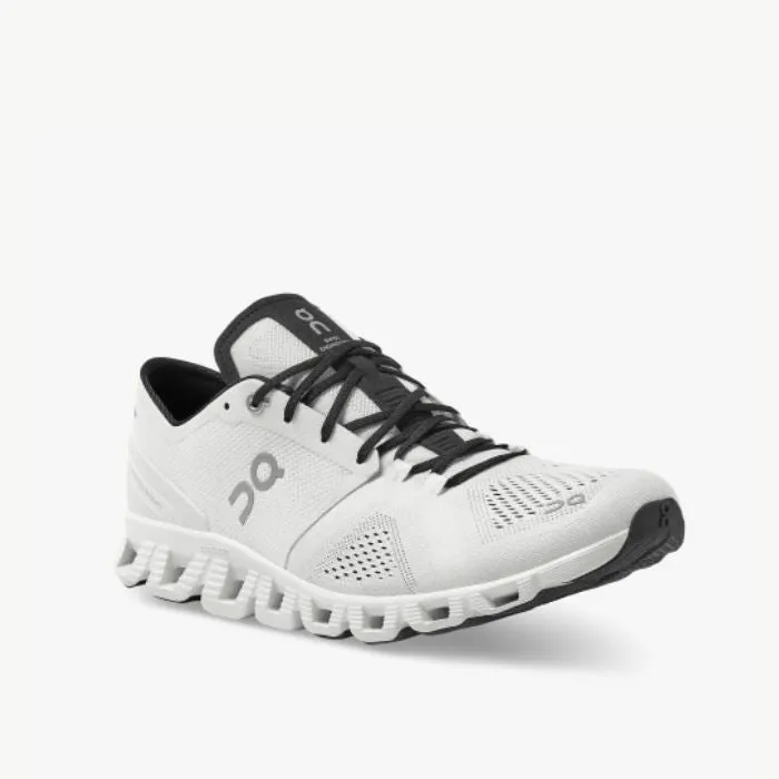 On Cloud X Men's Training Shoes