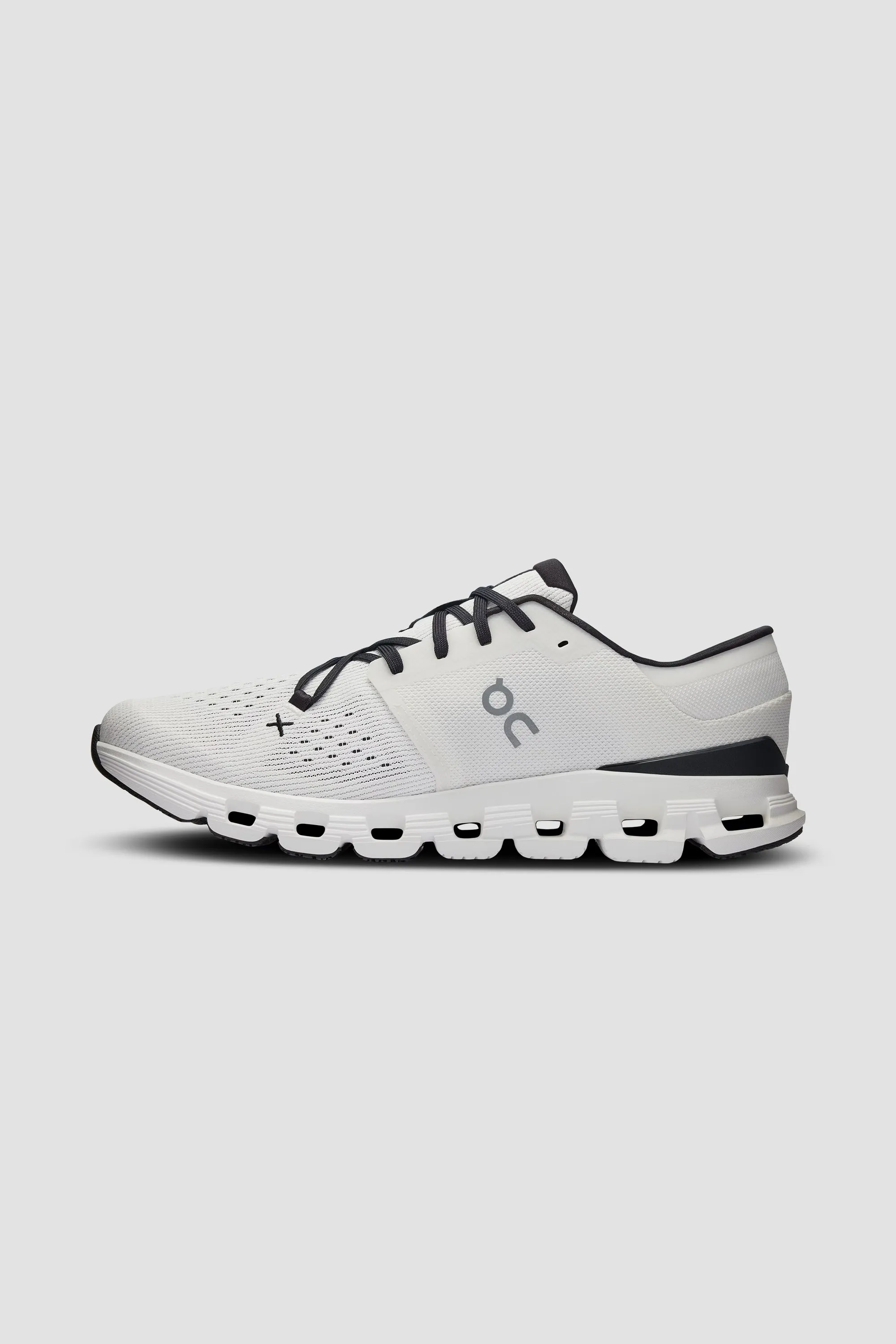 ON | Men's Cloud X 4 in Ivory/Black