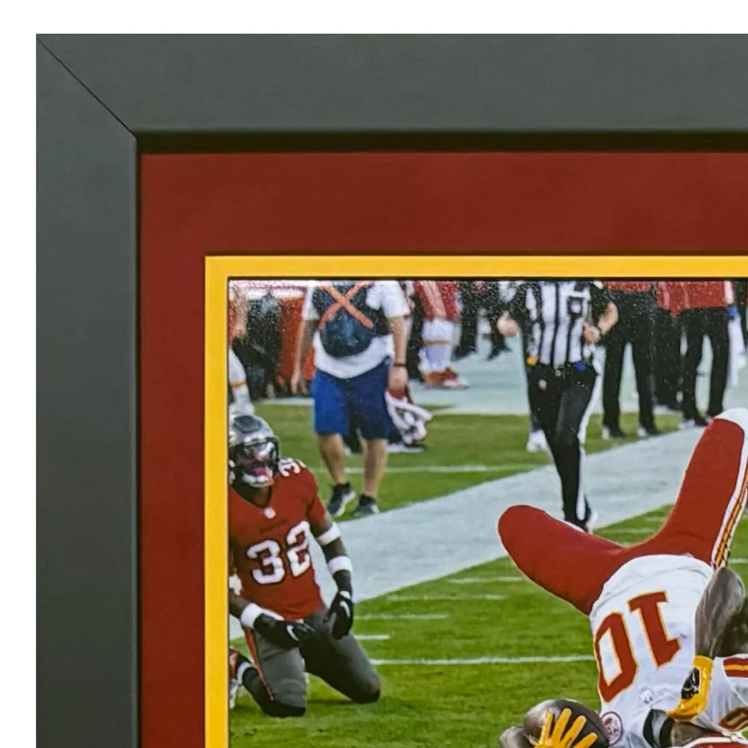 Tyreek Hill Hand Signed & Framed Kansas City Chiefs 8x10 Photo (JSA)